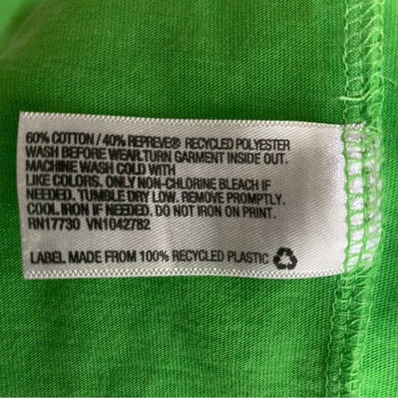 Cat & Jack Kids Santa T-Rex Christmas Long Sleeve Tee - Picture 5 of 5